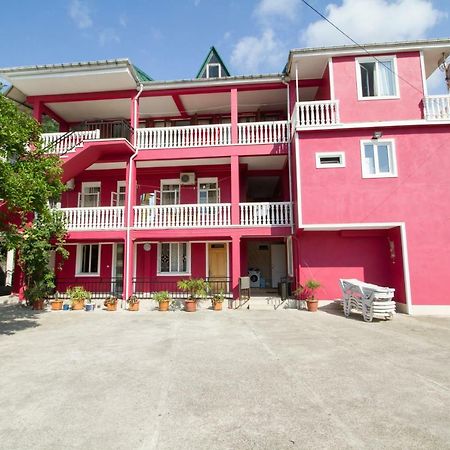 Guest House Imeda كفارياتي المظهر الخارجي الصورة